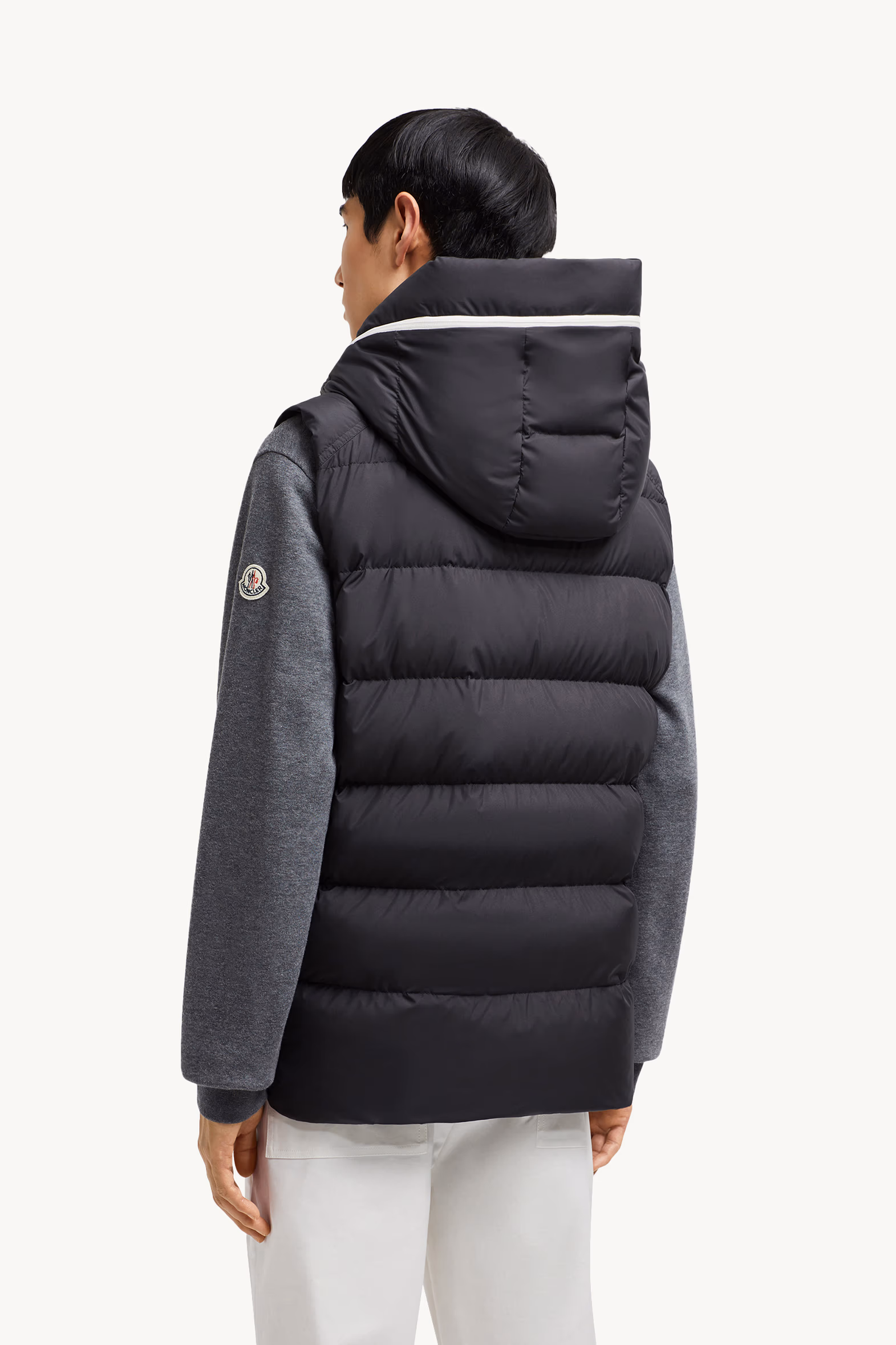 Cardamine Hooded Down Vest Men Black Moncler 5